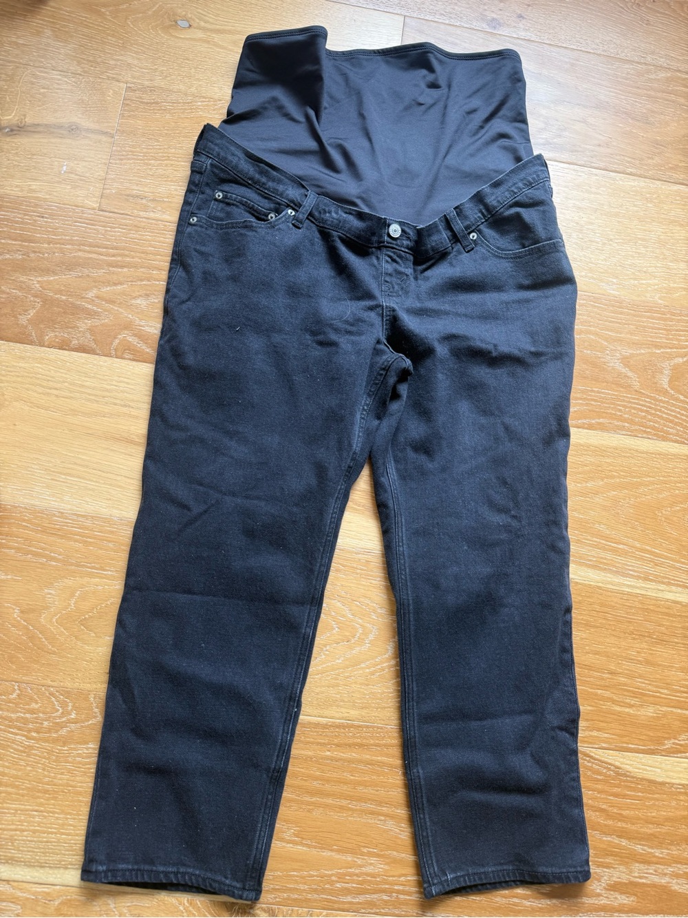 Abercrombie Maternity The Ankle Straight Jean in Black 32/14 SHORT
